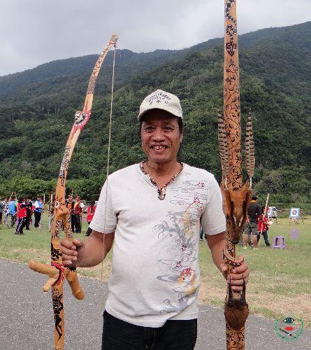 來自台東達魯瑪克 山海盃全國原住民傳統射箭賽...